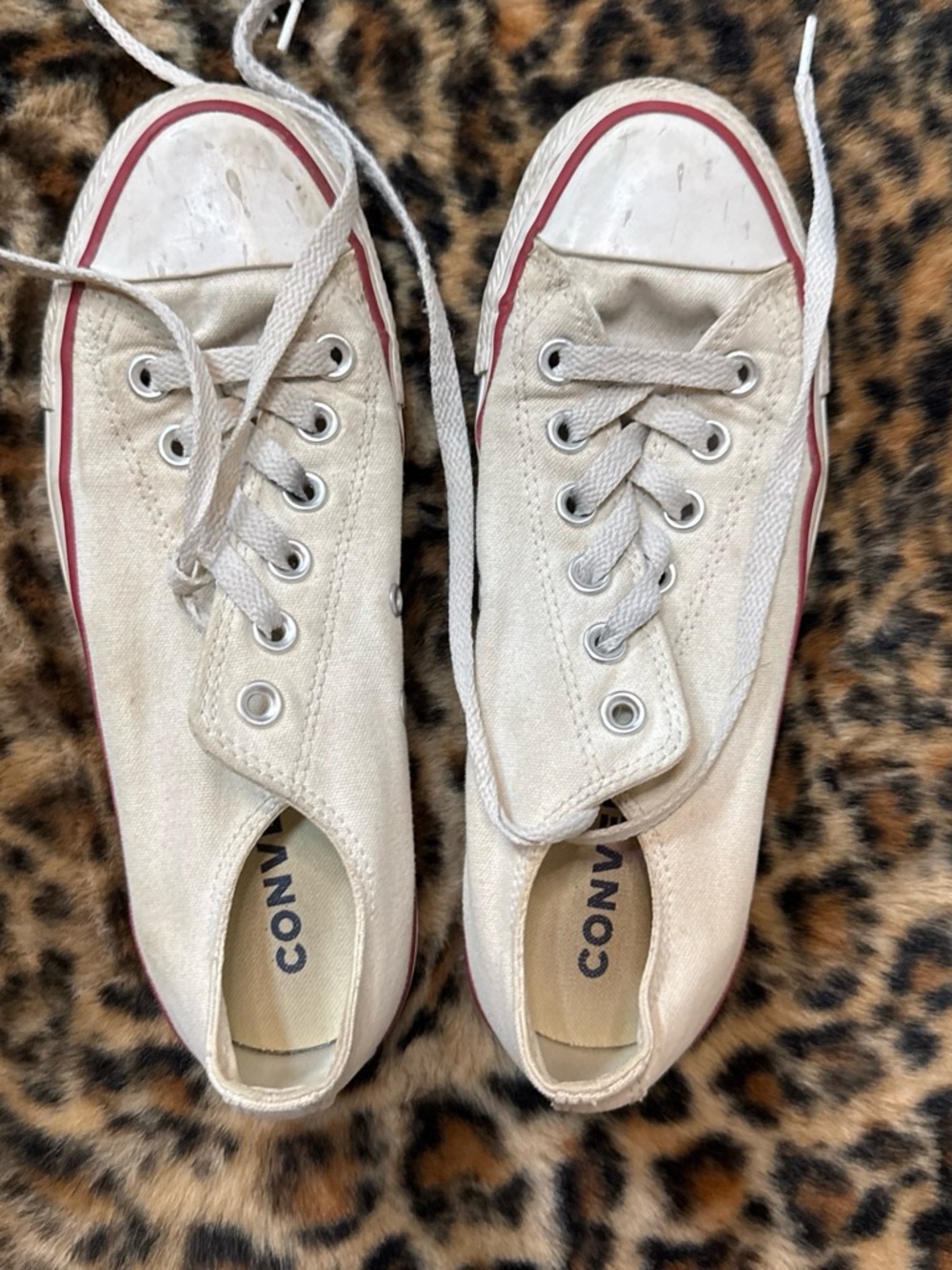 Converse Cream Canvas Low-Top Sneakers with Navy Insole Logo